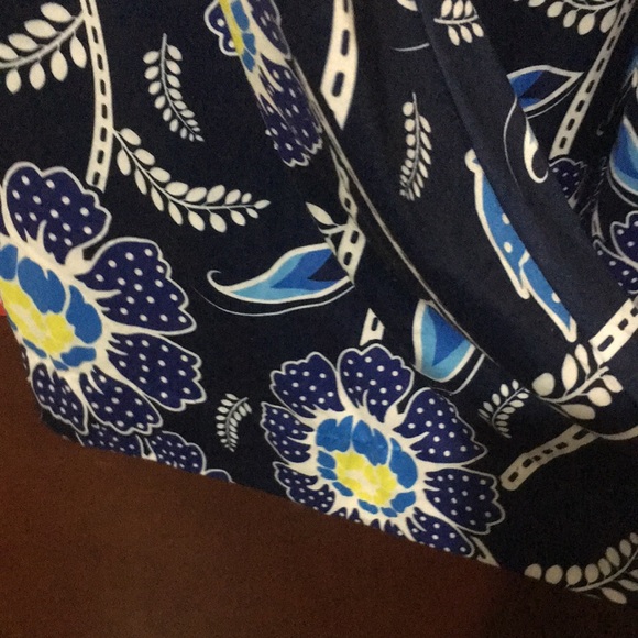 Beautiful wide legs pants Size Large - Picture 5 of 6